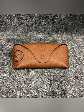 Ray-Ban tan leather sunglasses case ( CASE ONLY )